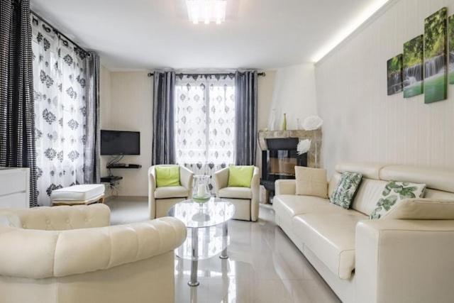 Villa Maison Blanche Tulle 1 A 4 Personnes Екстер'єр фото