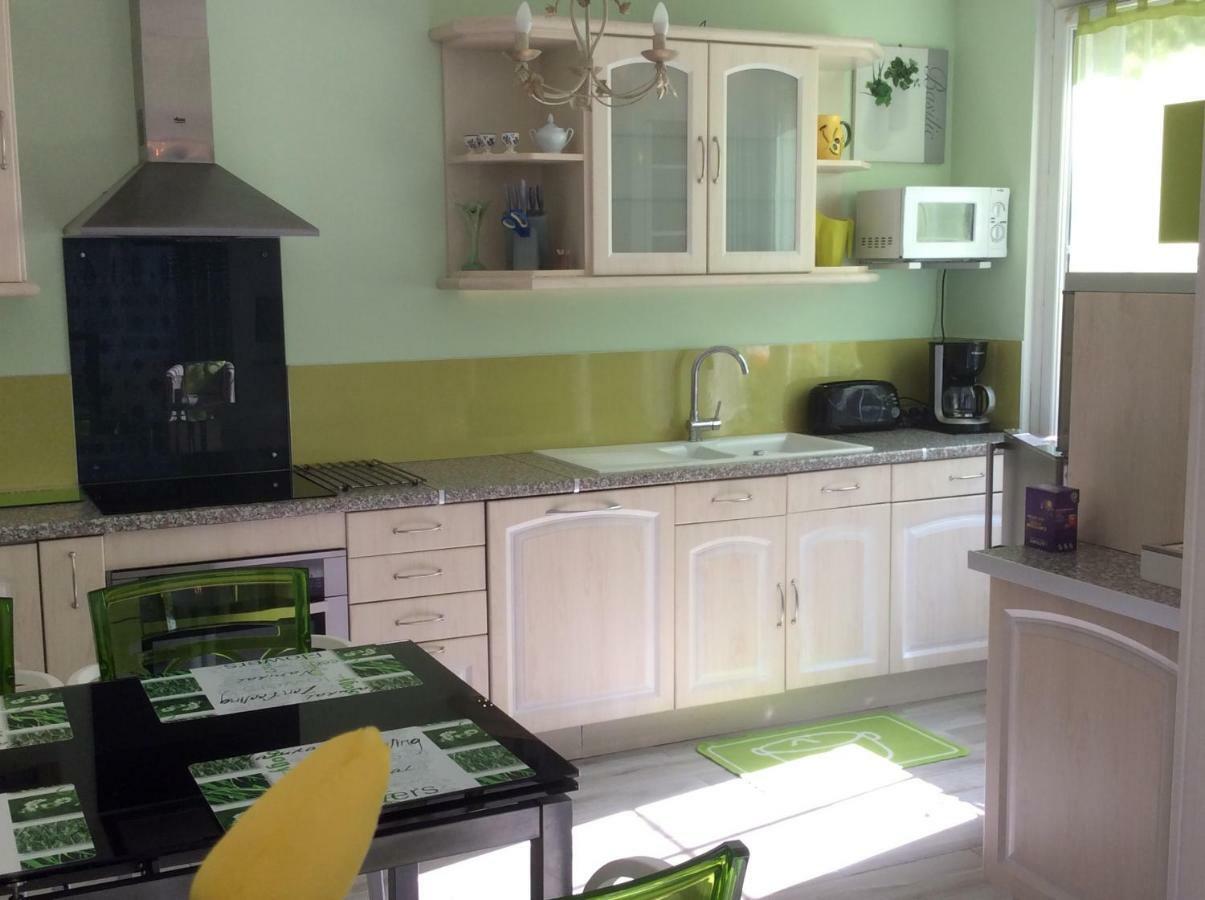 Villa Maison Blanche Tulle 1 A 4 Personnes Екстер'єр фото
